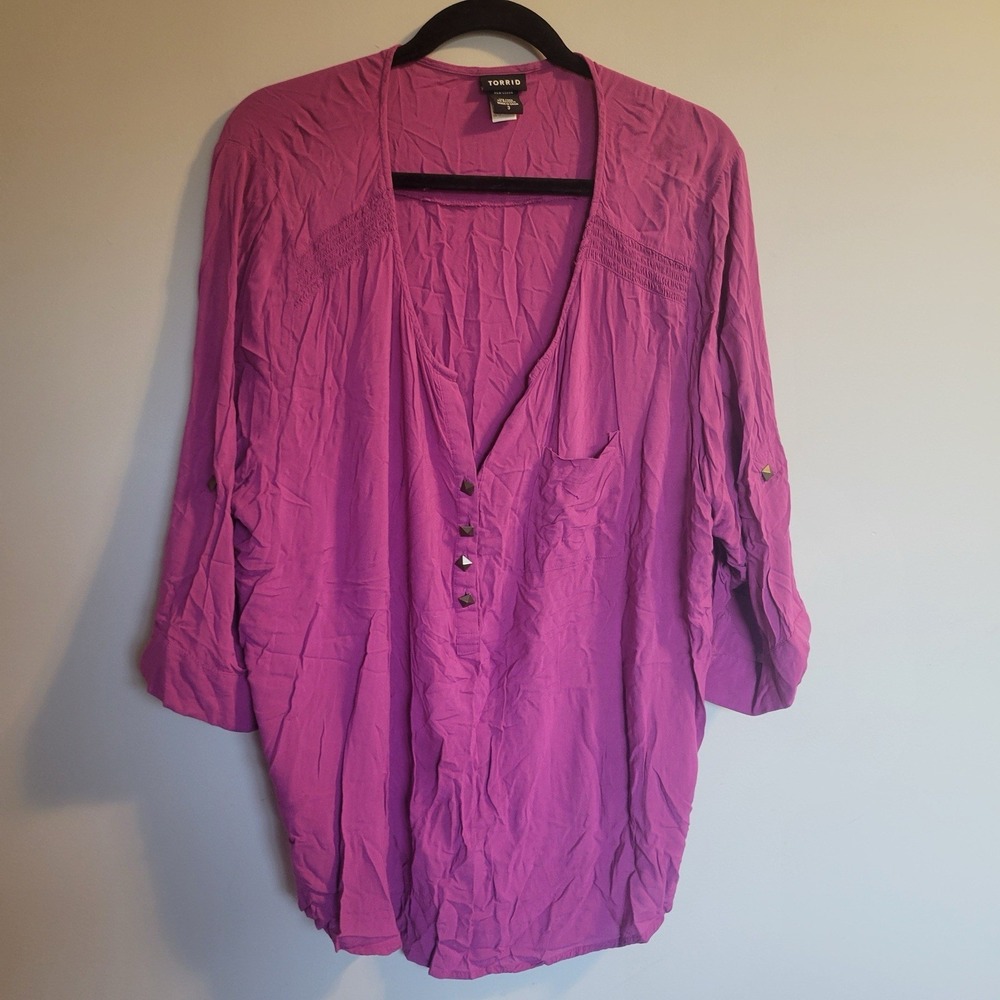 Torrid Top Woman's Size 3 Pink 3/4 Sleeve See Photos For Defects
